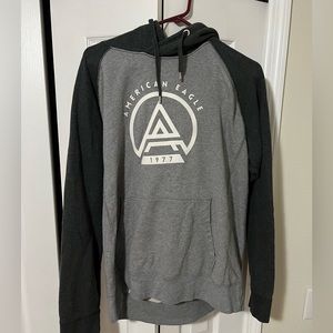 Gray American Eagle Hoodie (Large)